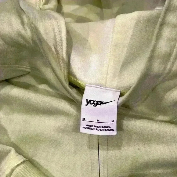 Nike yoga luxe green wash set hoody and joggers - Picture 2 of 12